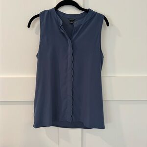 Ann Taylor Scalloped Sleeveless Blouse in Navy